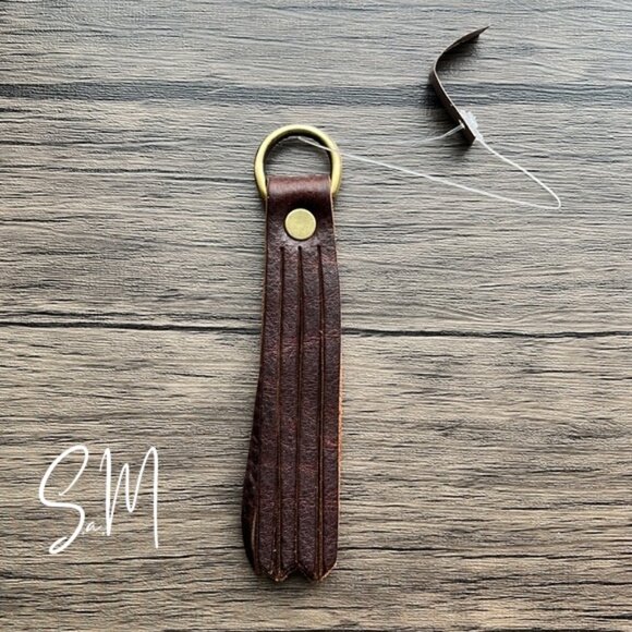 NEW Portland Leather Goods Tassel Keychain! - Picture 1 of 6